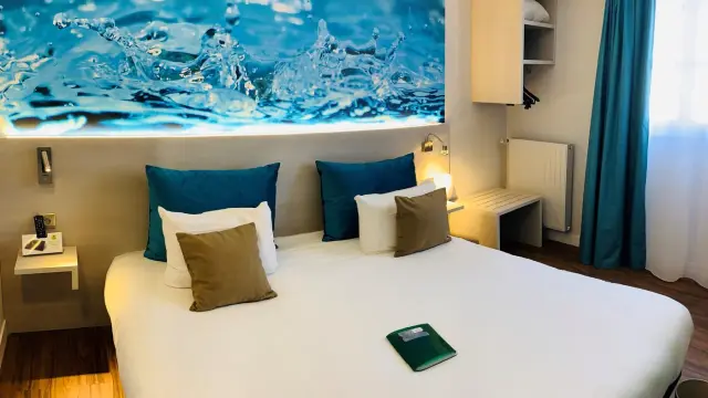 Chambre Cosy Hôtel Fontarabie-Restaurant la Glycine - Fontenay-Vendée - 85