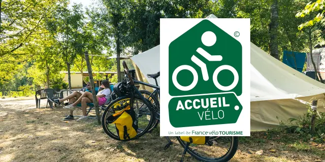 Accueil Vélo dans un camping du Marais Poitevin